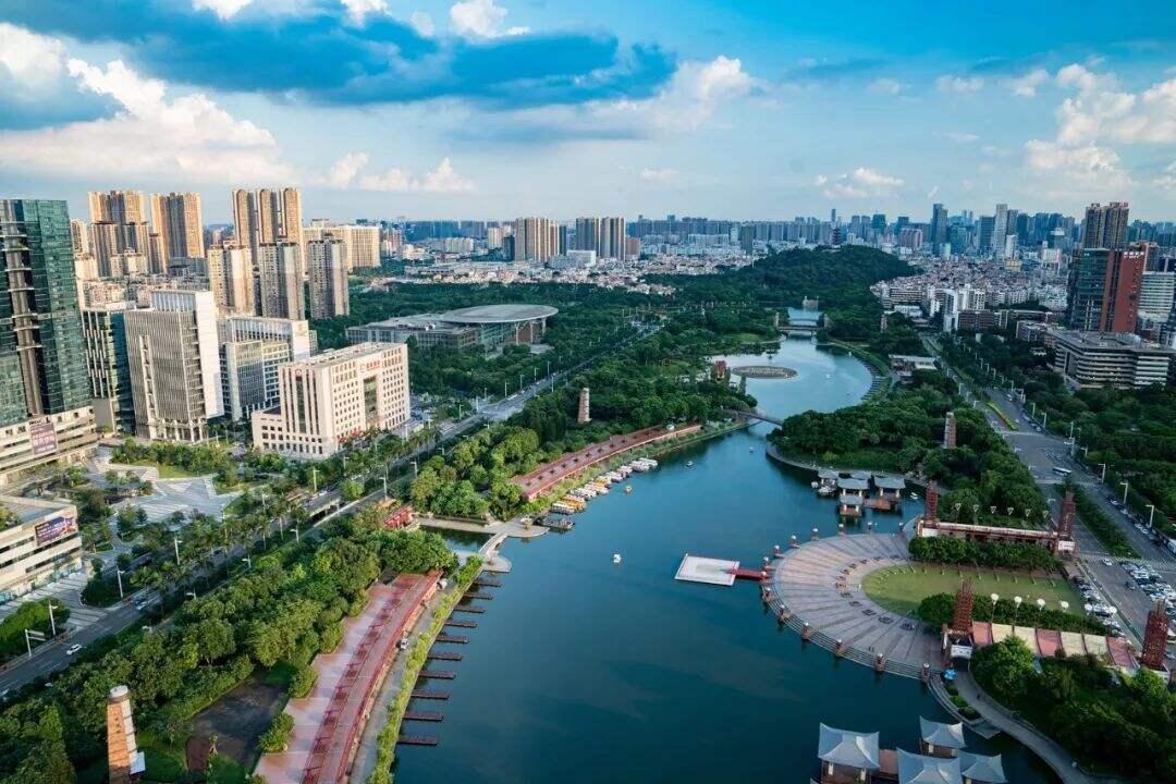 2025新澳门和香港天天免费精准与警惕虚假宣传-全面释义、与落实解答